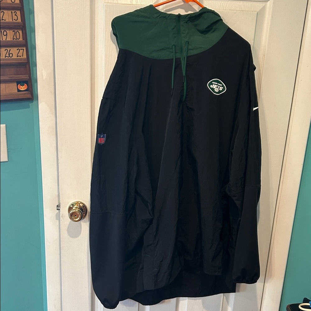 Nike Black and Green Windbreaker Jacket